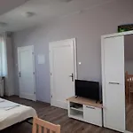 Praski Dom Bed & Breakfast Sienno