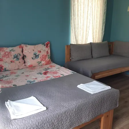 Praski Dom B&B 3*