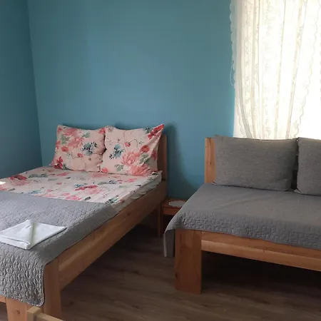 Praski Dom Bed & Breakfast Sienno