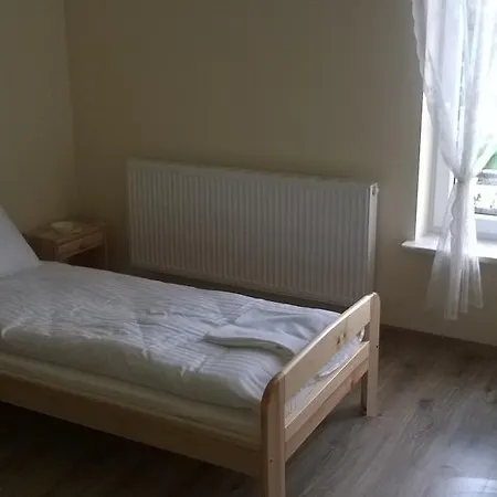 Praski Dom Nocleg ze śniadaniem Sienno