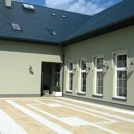 Praski Dom Sienno