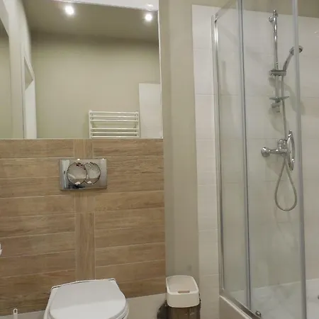 Praski Dom Bed & Breakfast