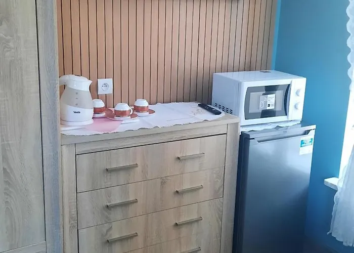 Praski Dom Bed & Breakfast 3*